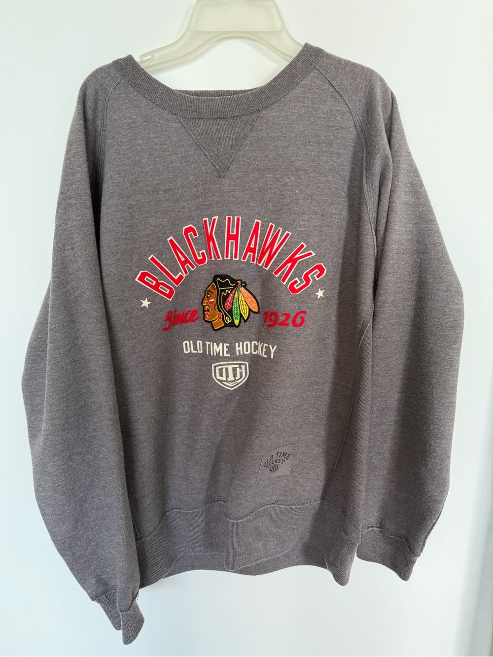 Chicago Blackhawks Gray Crewneck Sweatshirt